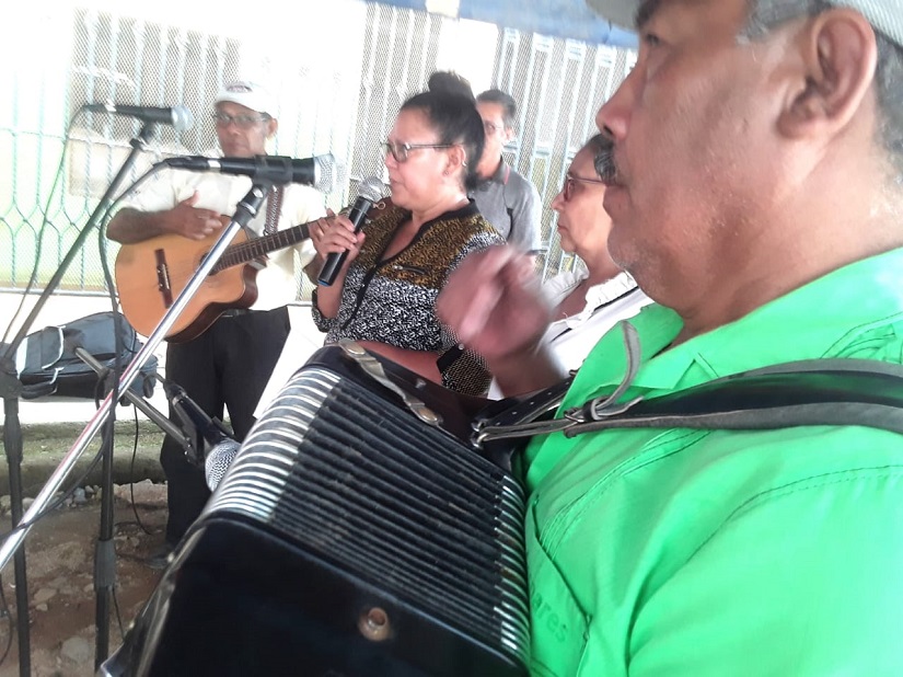 HOMENAJE